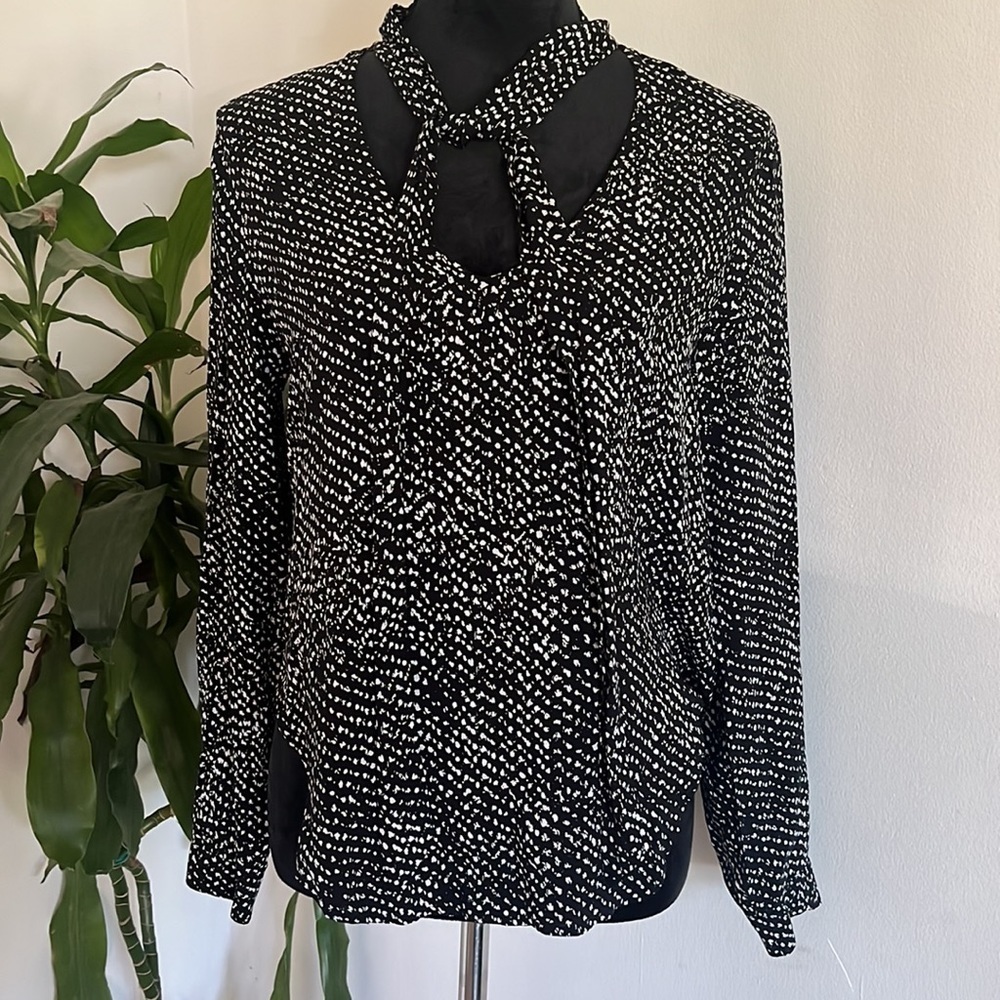 CLOTH & Stone Neck Tie Blouse Shirt XS - Picture 3 of 10